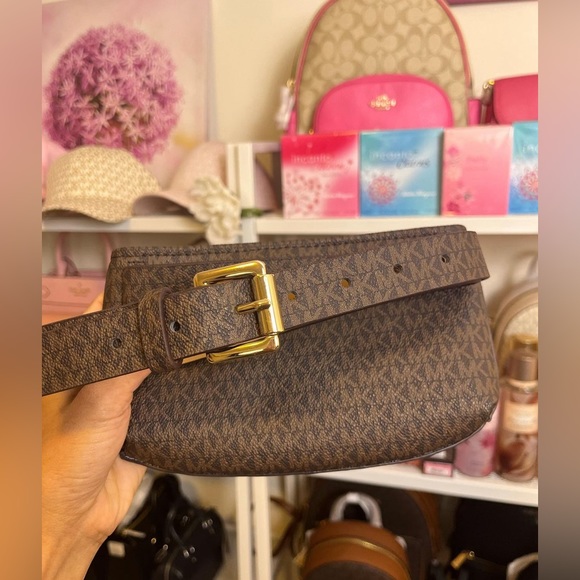 MK FANNY PACK / Belt bag - Picture 2 of 2
